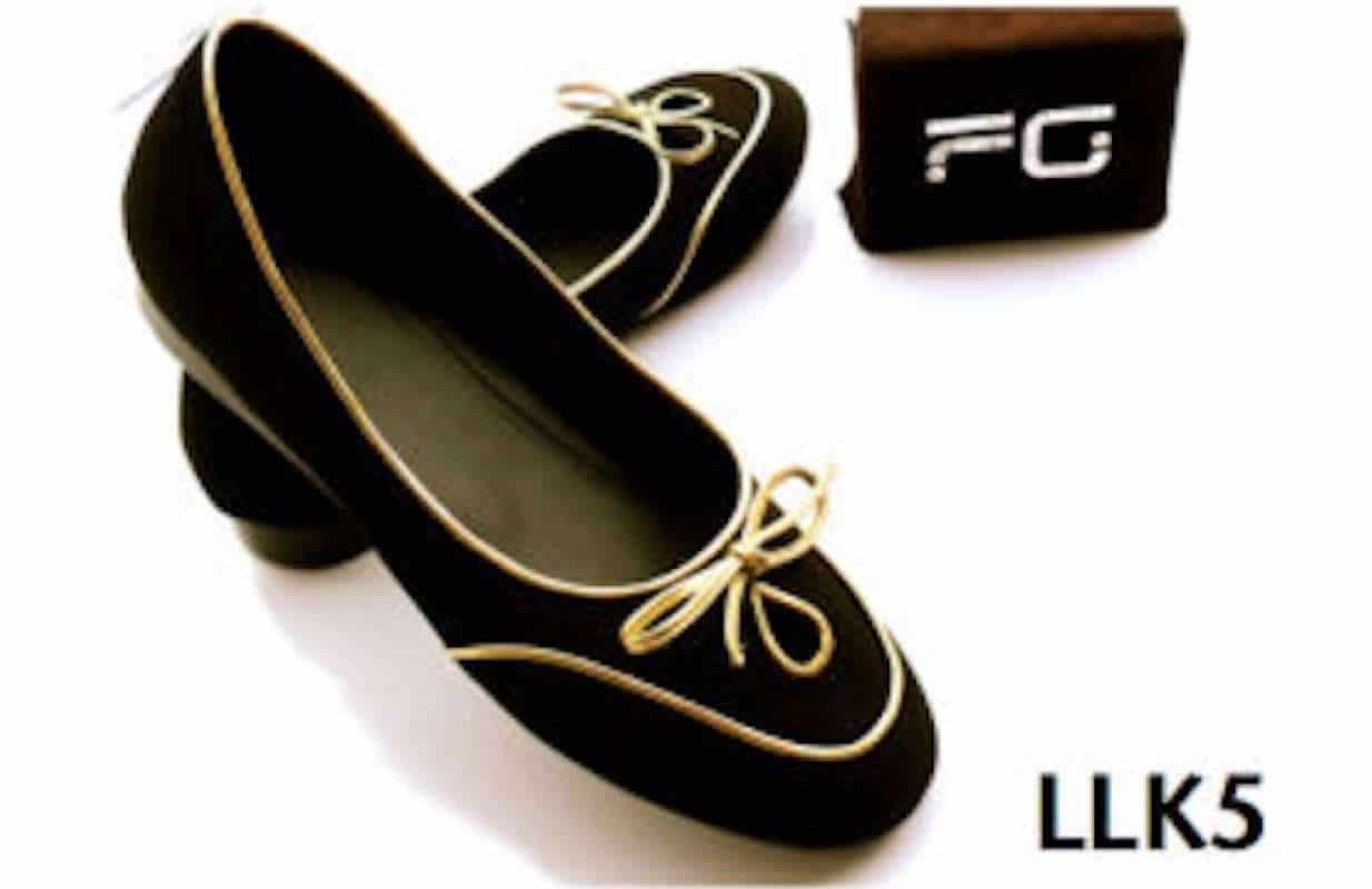 LLK5-Ladies+velvet+golden+black+Ballerina