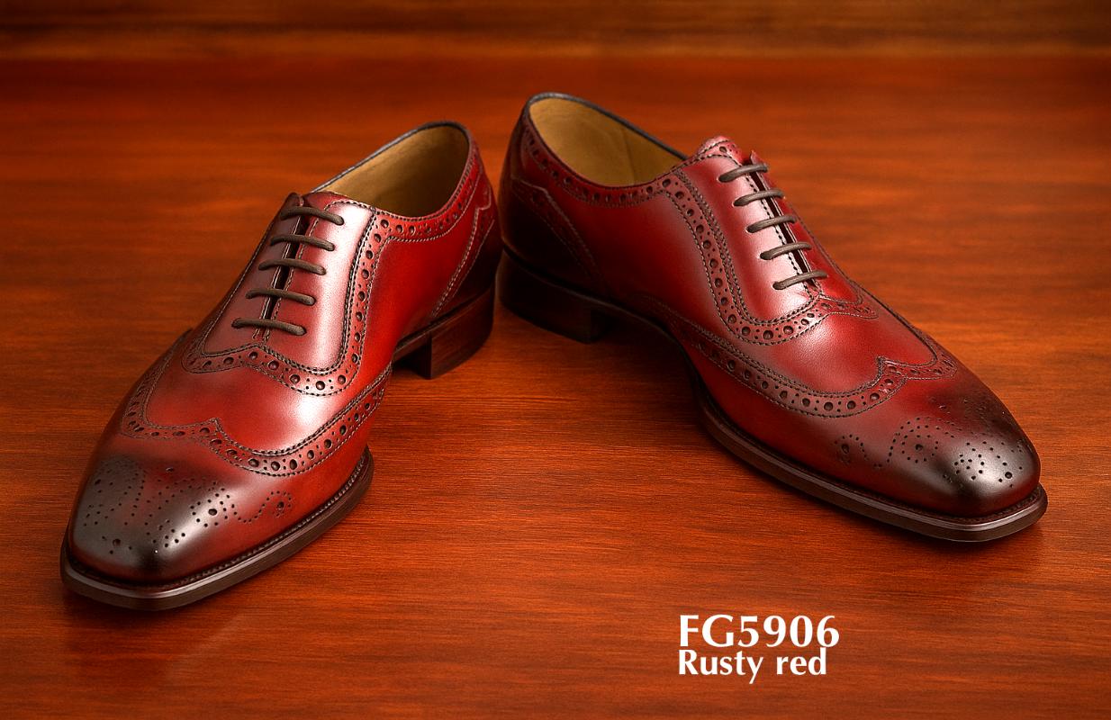 Chaussure brogue sur mesure rouge rouille