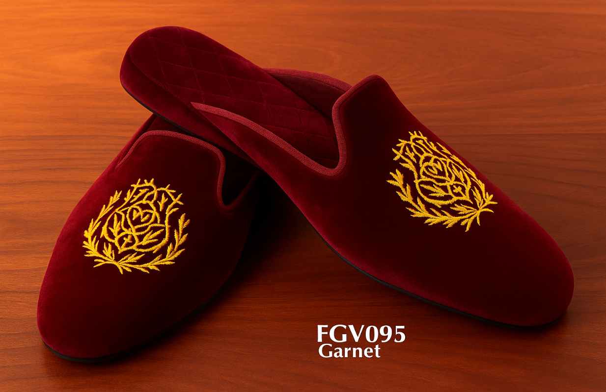 Chaussons-Velours-Monogramme